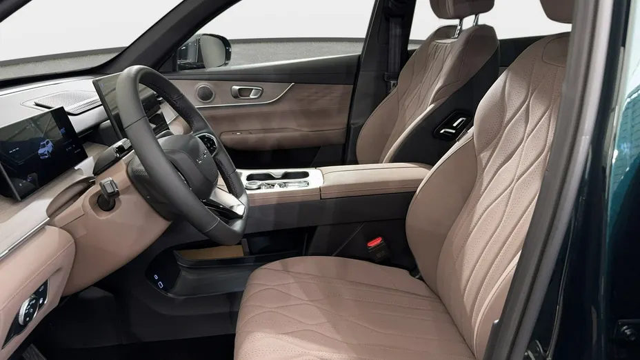 CHERY Tiggo 8 -