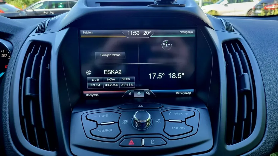 FORD Kuga -