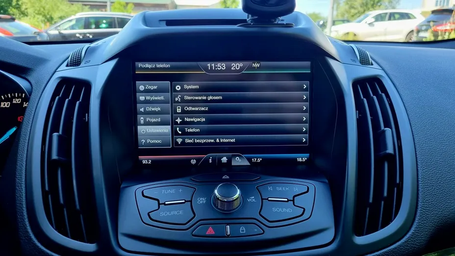 FORD Kuga -