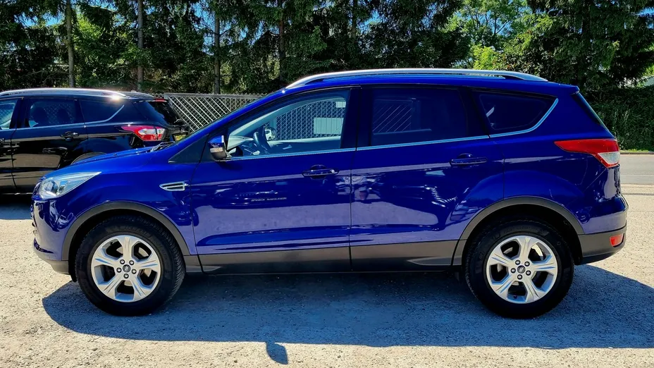 FORD Kuga -