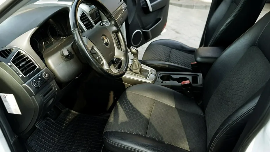 CHEVROLET Captiva -