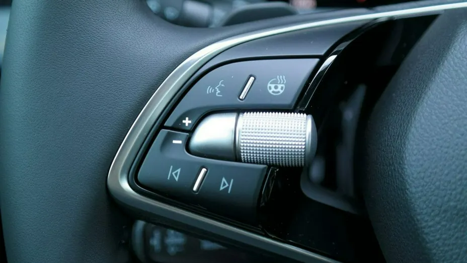 SKODA Superb -
