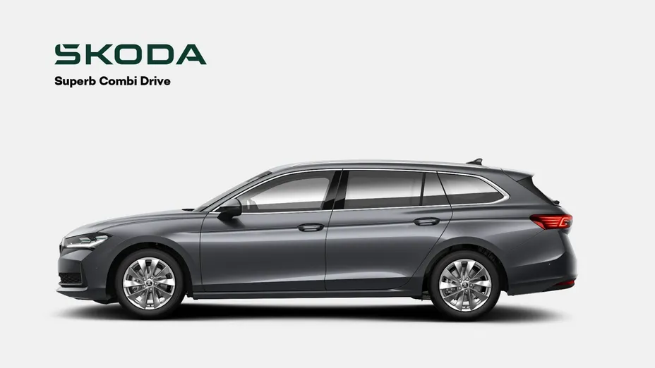 SKODA Superb -