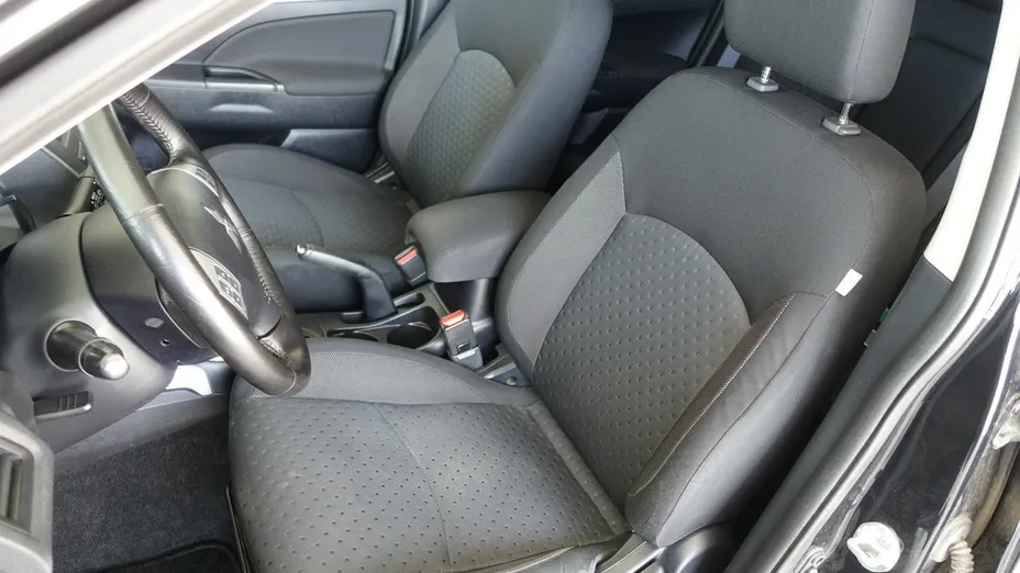 MITSUBISHI ASX -