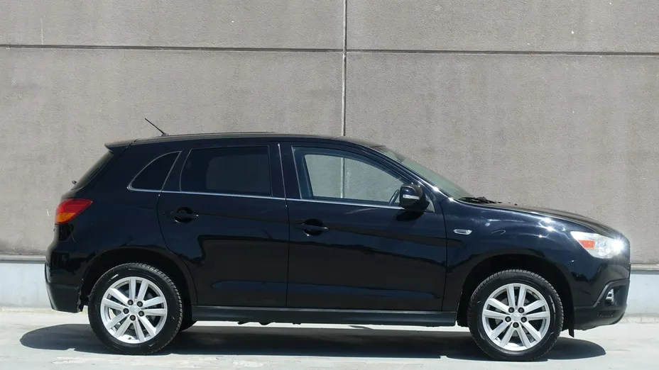 MITSUBISHI ASX -