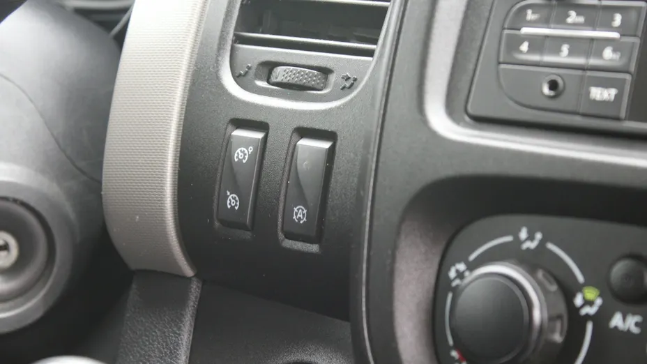 RENAULT Trafic -