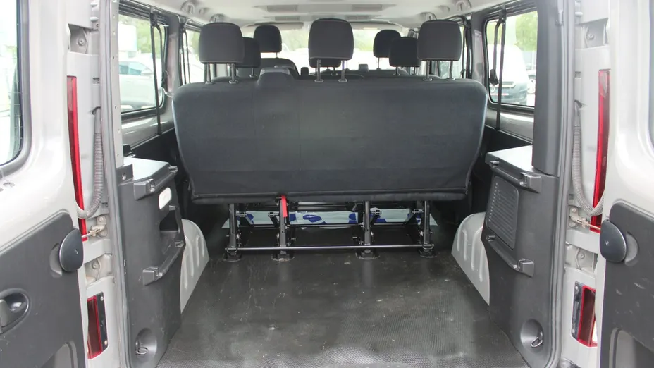 RENAULT Trafic -