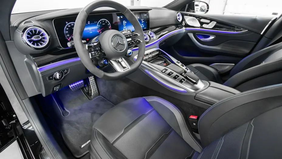 MERCEDES-BENZ AMG GT -