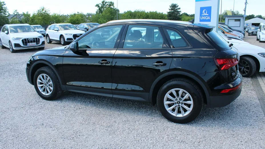 AUDI Q5 -