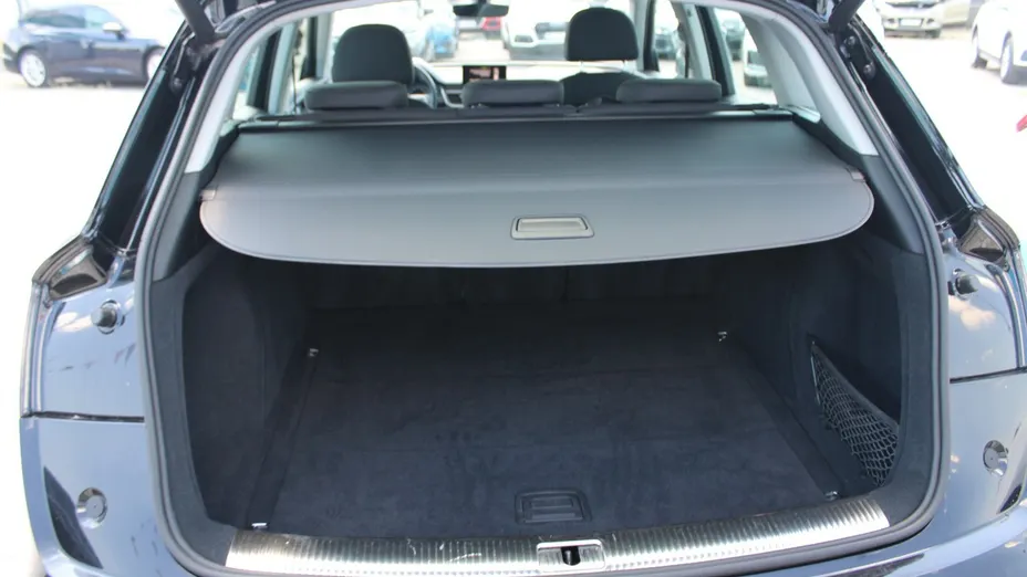 AUDI Q5 -