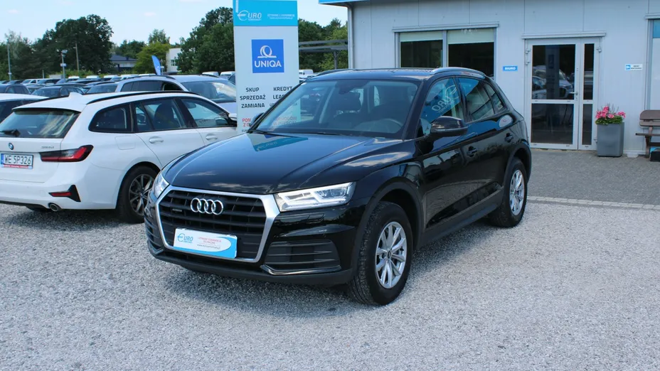 AUDI Q5 -