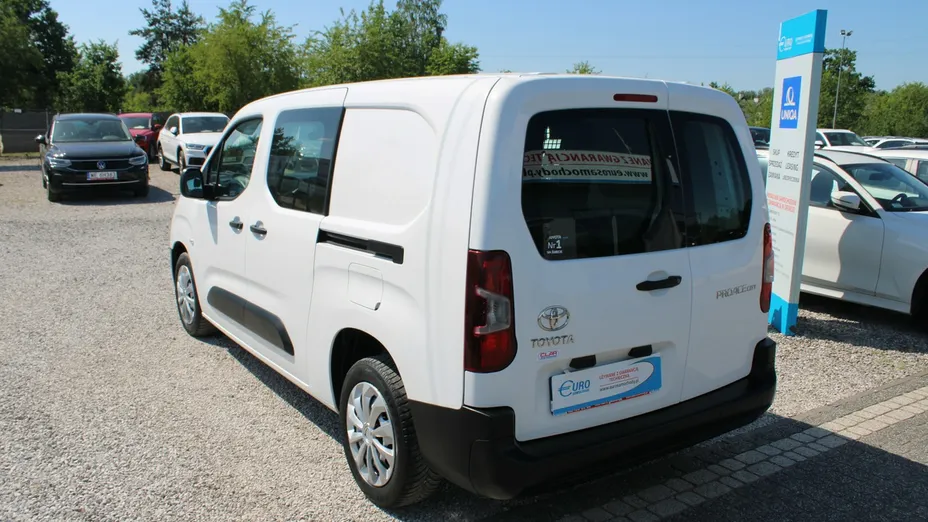 TOYOTA Proace City -
