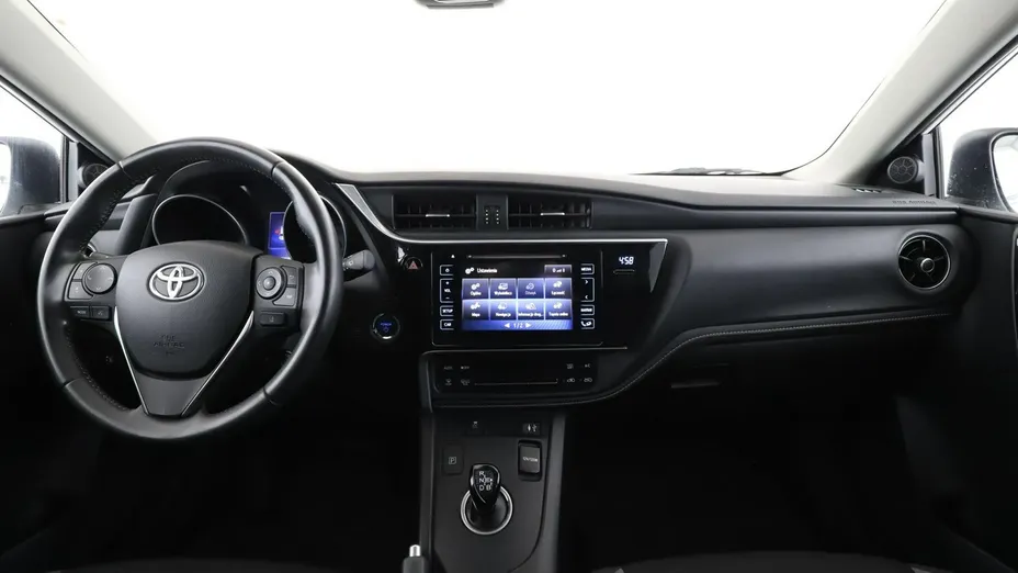 TOYOTA Auris -