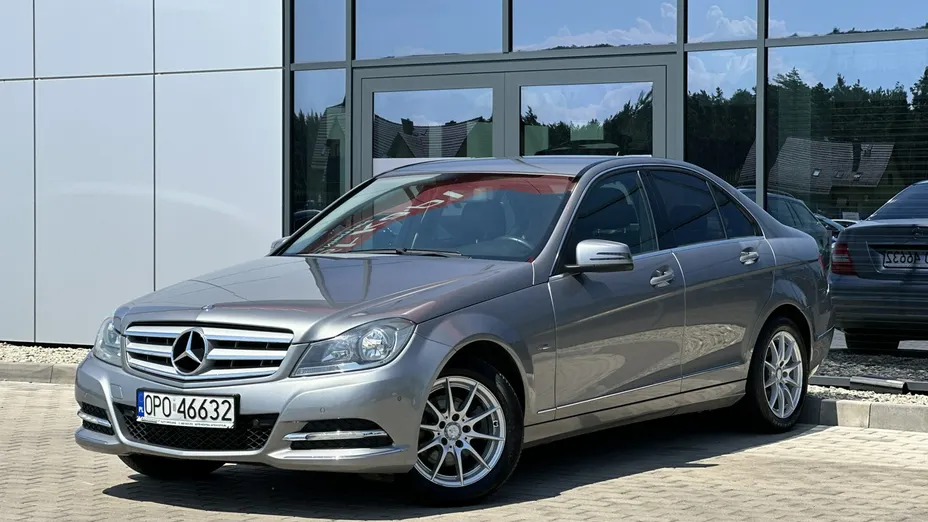MERCEDES-BENZ C Klasa -