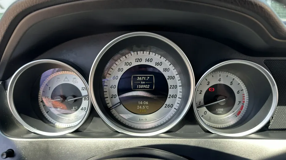 MERCEDES-BENZ C Klasa -