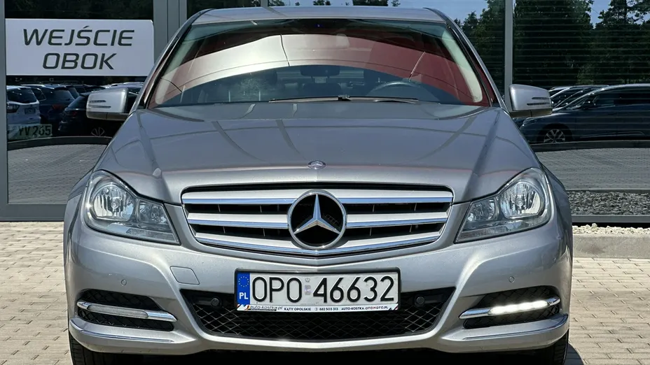 MERCEDES-BENZ C Klasa -