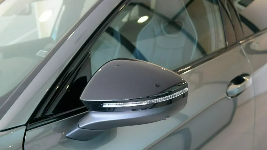 SKODA Superb -