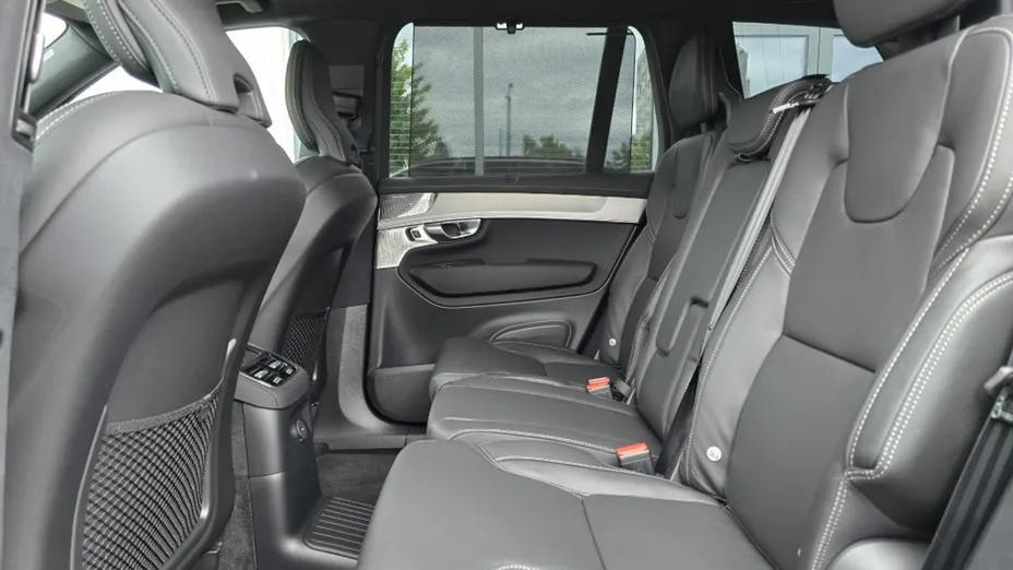 VOLVO XC90 -