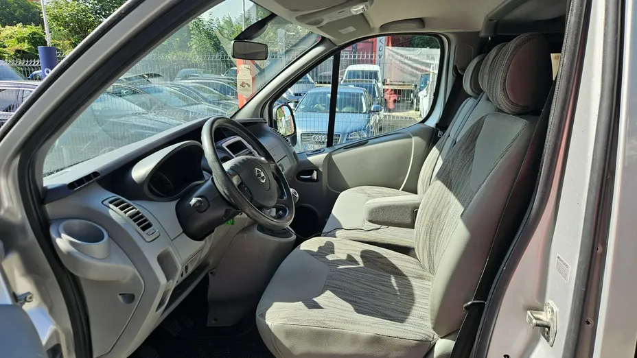 NISSAN Primastar -