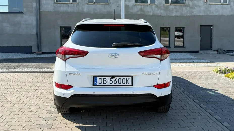 HYUNDAI Tucson -