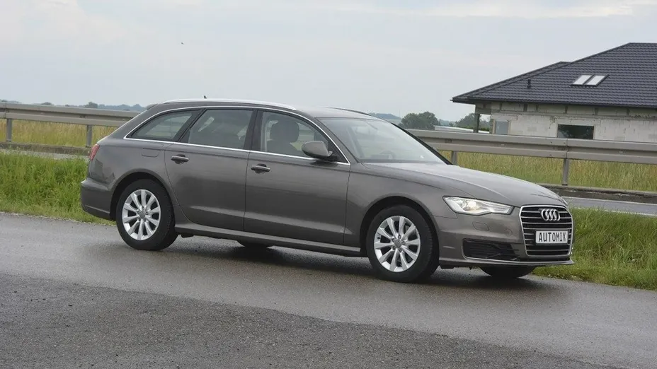 AUDI A6 -