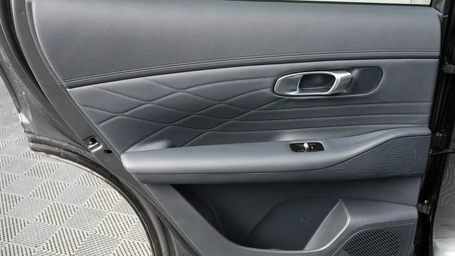 GEELY Starray Starray EM-i 1.5 PHEV Pro