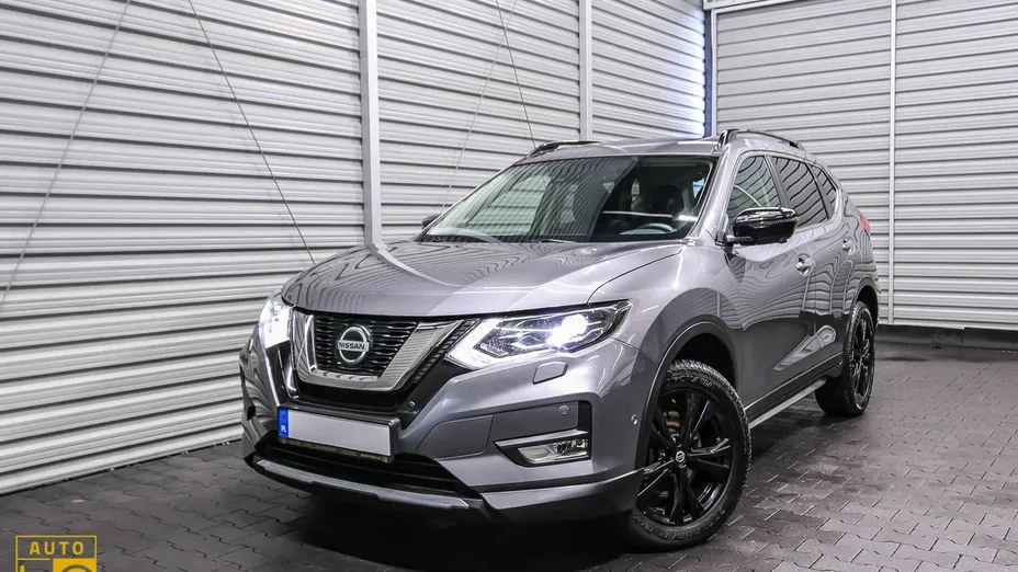 NISSAN X-Trail -