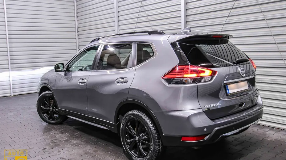 NISSAN X-Trail -