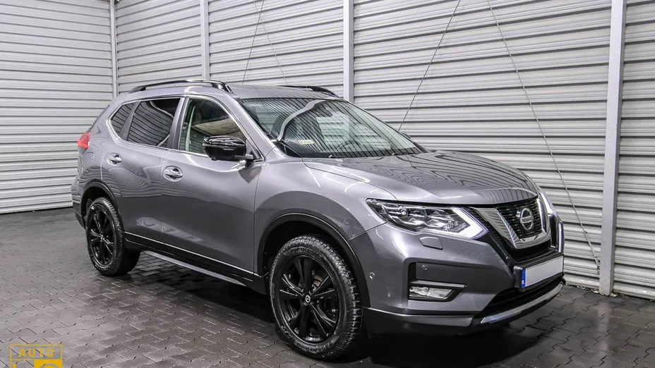 NISSAN X-Trail -