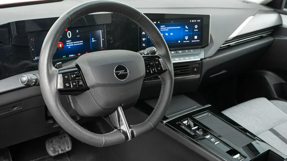 OPEL Astra -