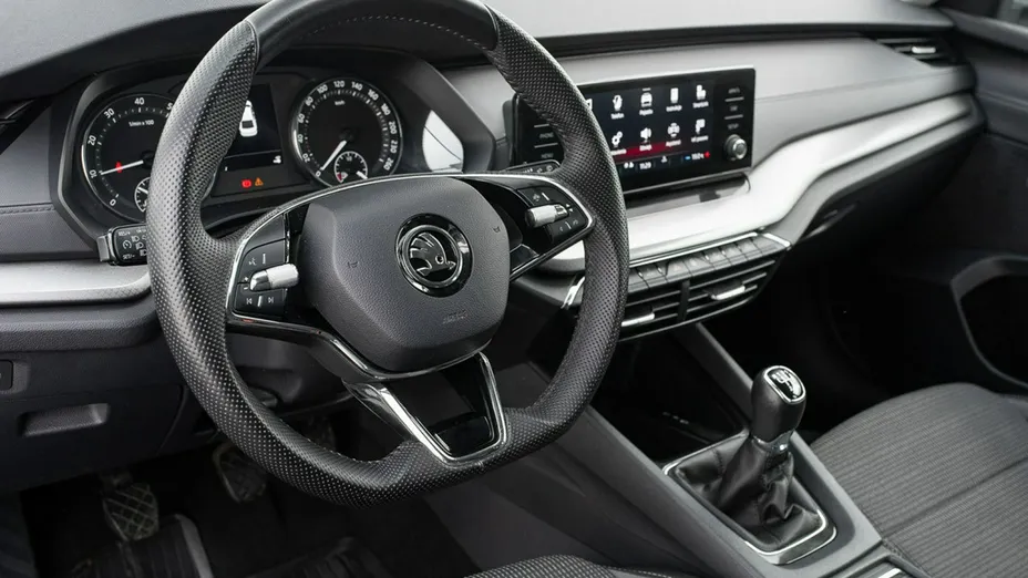 SKODA Octavia -