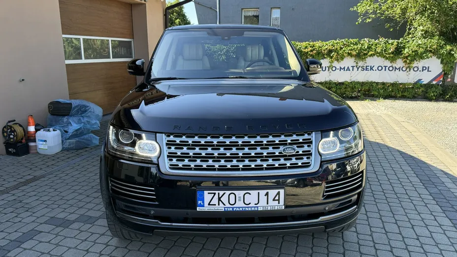 LAND ROVER Range Rover -