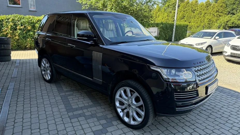 LAND ROVER Range Rover -