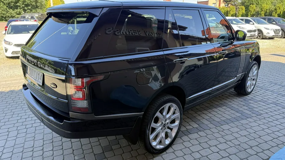 LAND ROVER Range Rover -