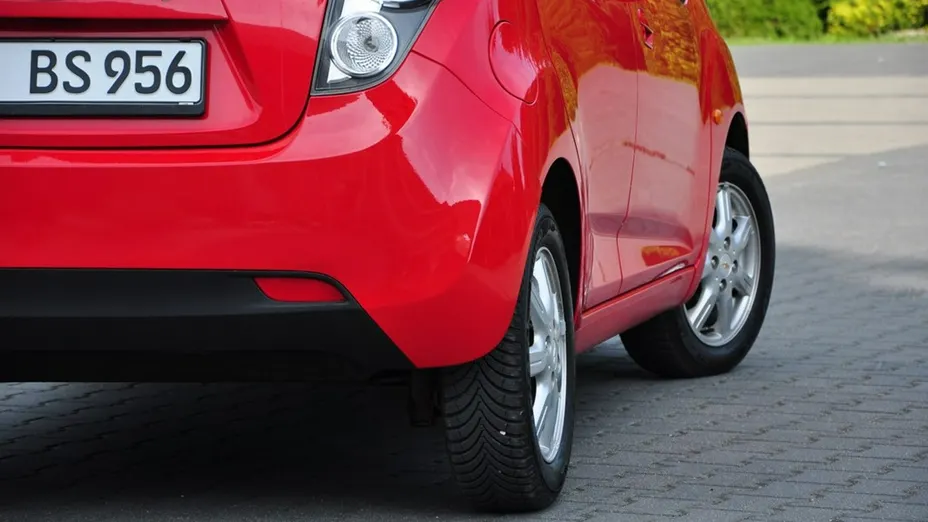 CHEVROLET Spark -
