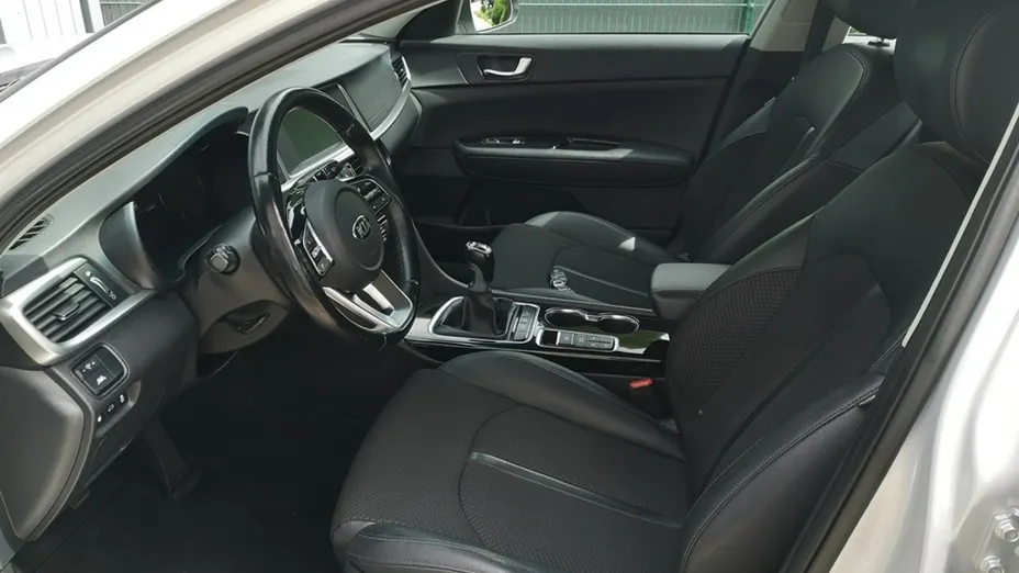 KIA Optima -