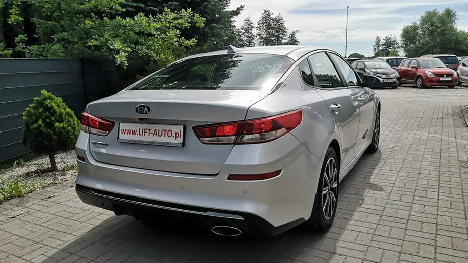 KIA Optima -