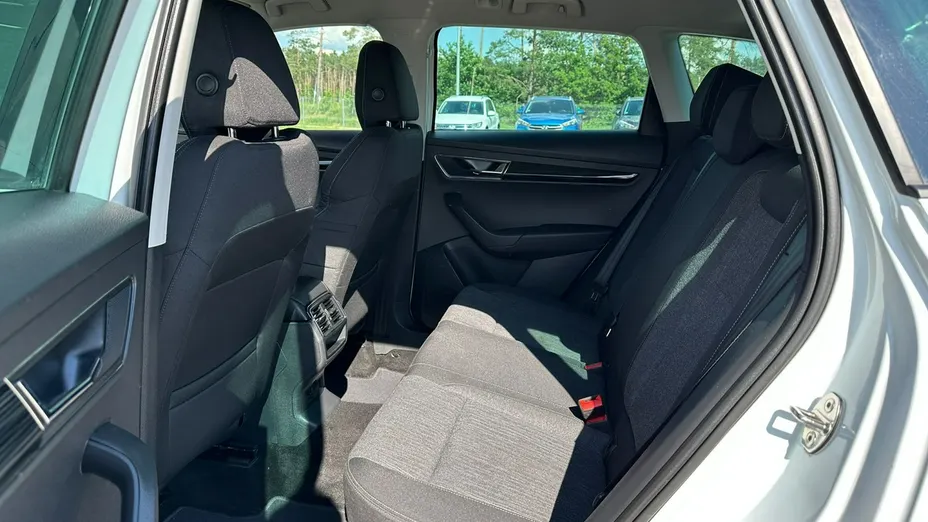 SKODA Karoq -