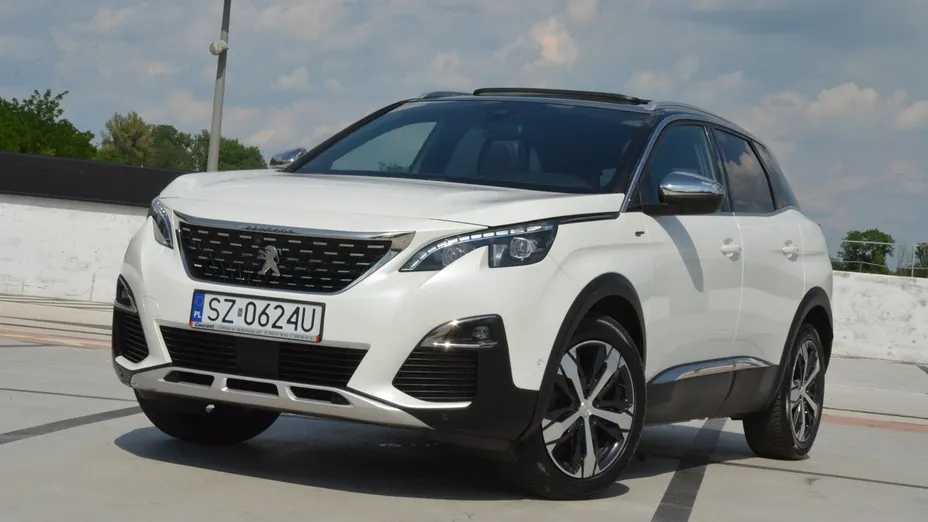 PEUGEOT 3008 -