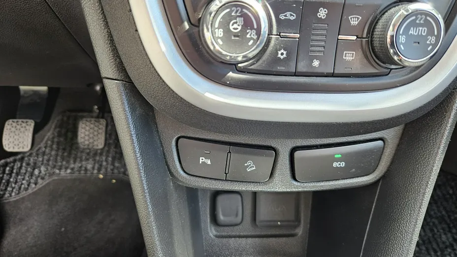OPEL Mokka -