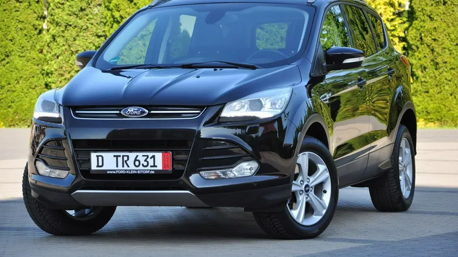 FORD Kuga -