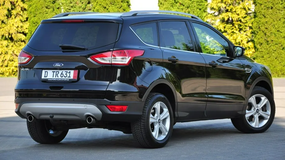 FORD Kuga -