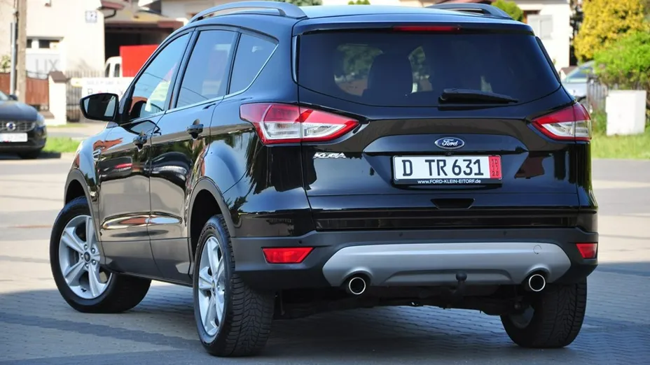 FORD Kuga -