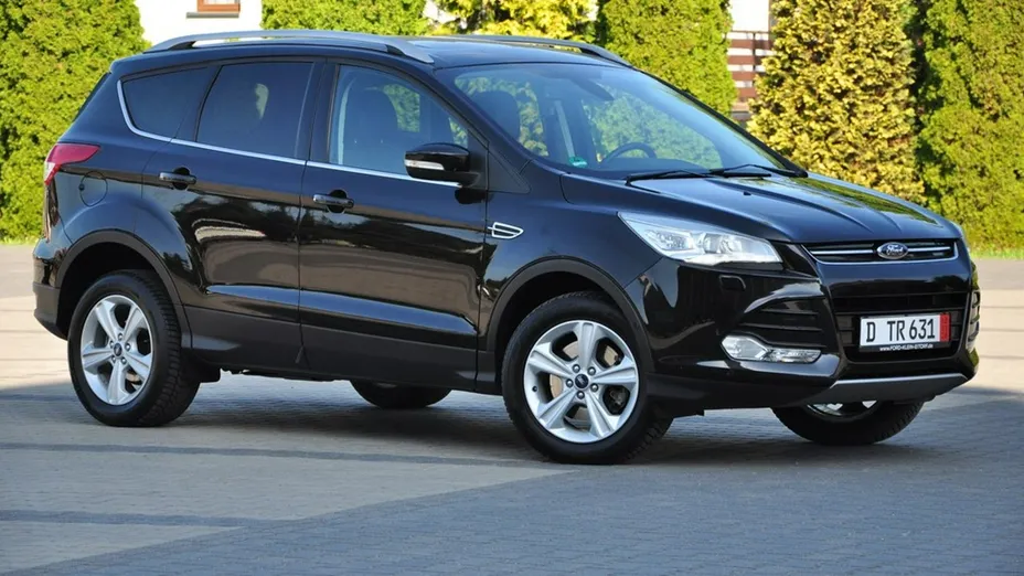 FORD Kuga -