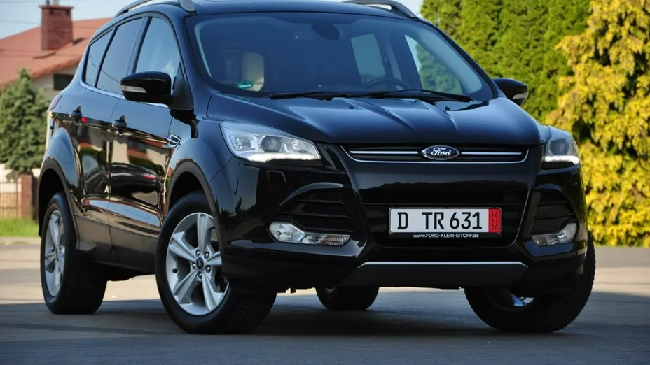 FORD Kuga -