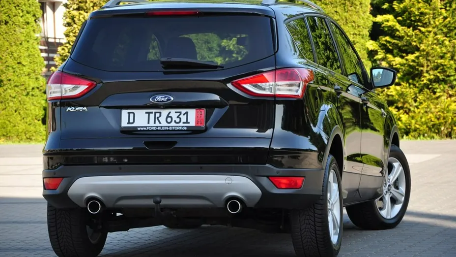 FORD Kuga -