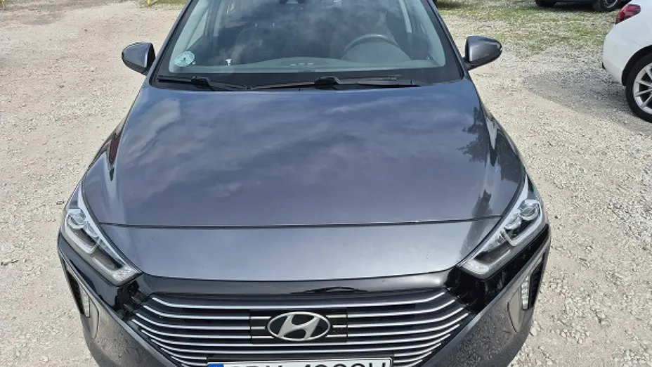 HYUNDAI Ioniq -