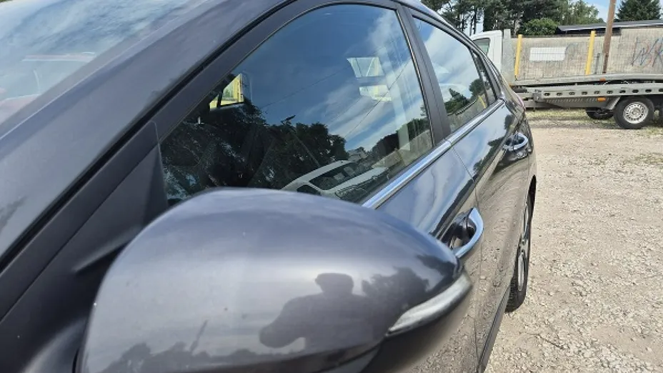 HYUNDAI Ioniq -