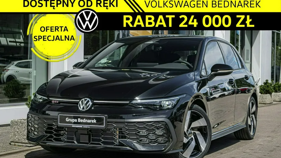 VOLKSWAGEN Golf -
