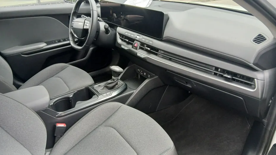 KIA K4 -
